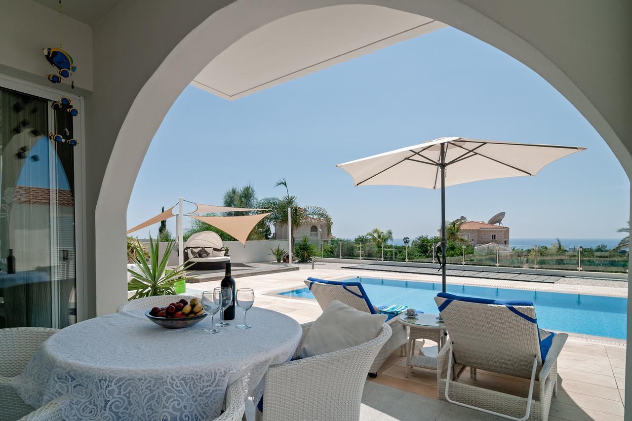 Villa Verdi: Luxury Villa With Private Pool Peyia Exterior foto